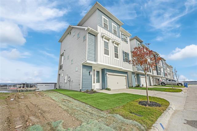 Photo - 1121 Marc Pl