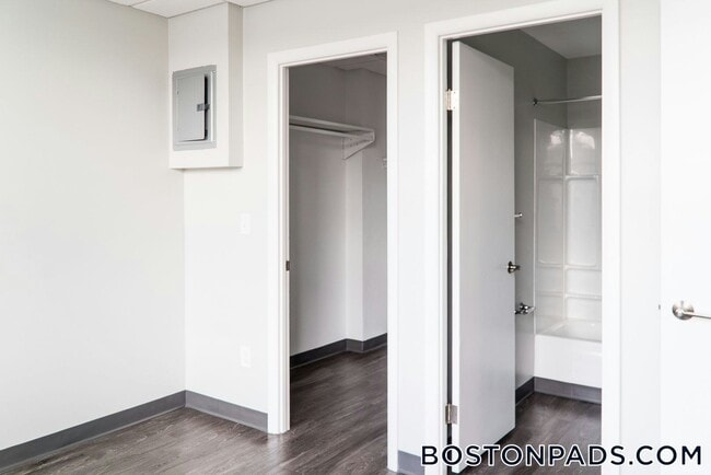 Photo - 507 Main St Unit 707