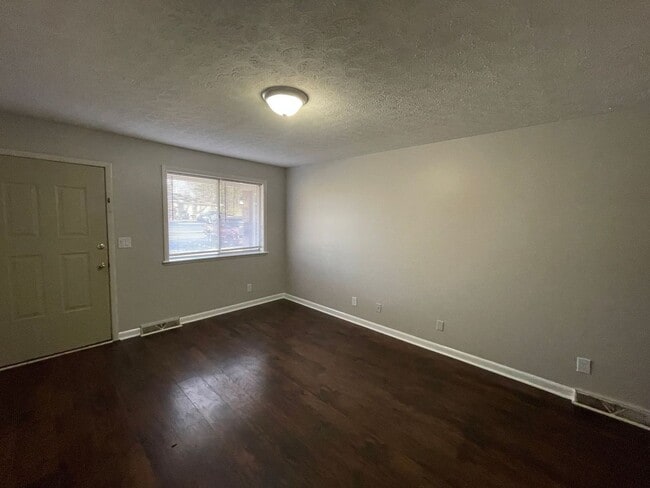 Photo - Chamberlain Pines