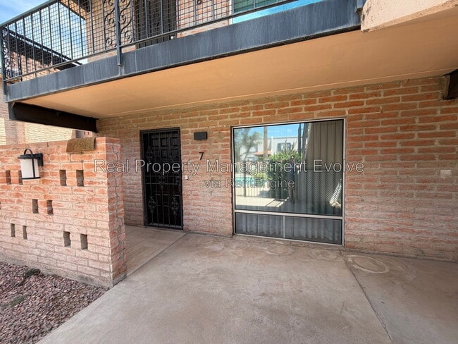 Photo - 7401 E Northland Dr Unit 7