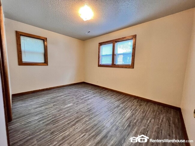 Photo - 303 S Madison St