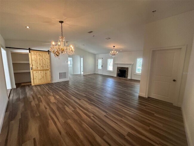 Photo - 2610 S Dundee St