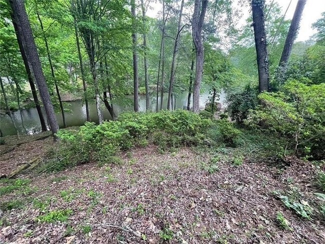 Photo - 160 Boxelder Ln