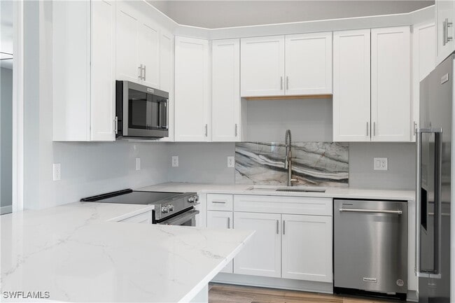 Photo - 925 NE 11th Terrace