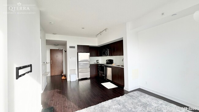 Building Photo - 2220 Lake Shore Blvd W Unit 3601-2220 Lake Shore Blvd