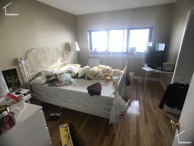 Photo - 9/1  3BR/2BA townhouse near Green Line, BU, Berklee