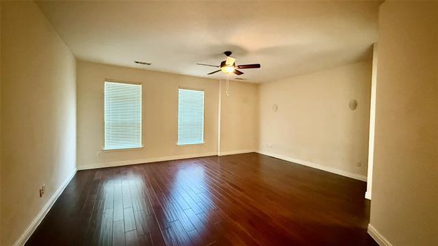 Photo - 1256 Logan Dr