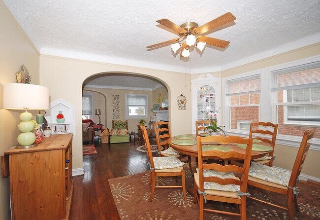 Photo - 3559 Gridley Rd