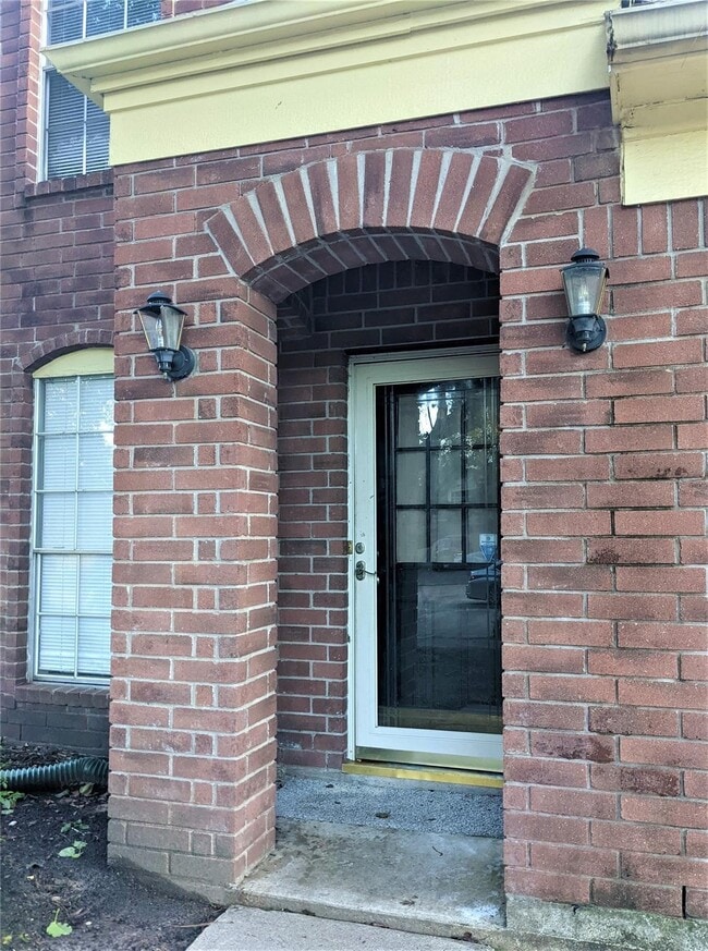 Photo - 20507 Big Wells Dr