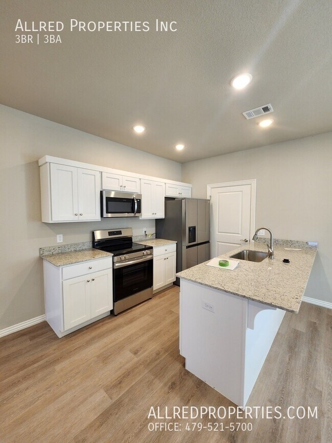 Photo - 1609 SW Casuarina Dr