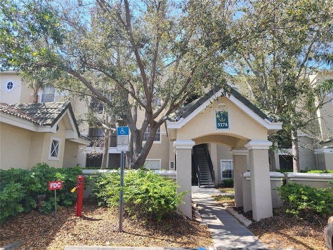 Building Photo - 5174 Northridge Rd Unit 112 Rental