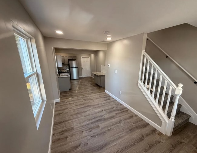 Photo - 404 Sharp St