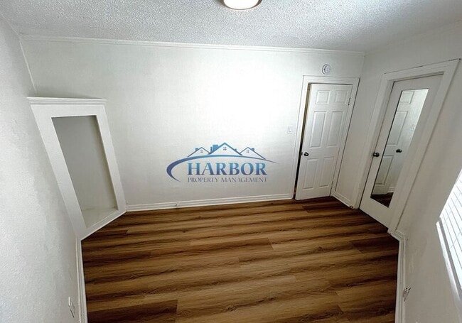 Photo - 1273 Chestnut Ave Unit 1277