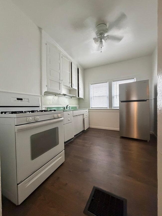 Photo - 457 E 148th St Unidad 1