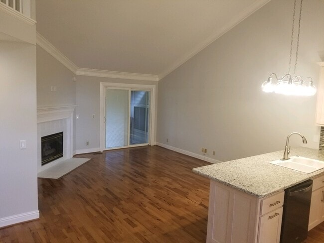 Photo - 1749 Fairway Dr