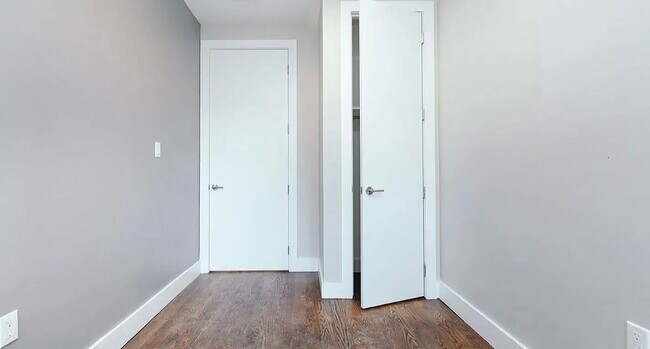 Photo - 294 Powers St Unit 1B