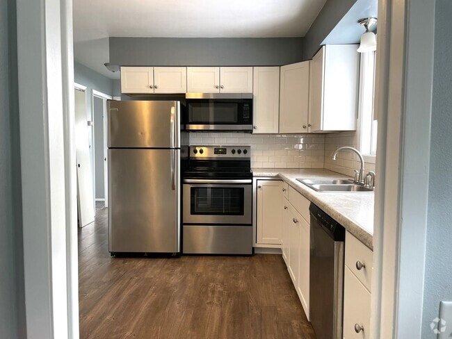 Building Photo - RADER 1321 Unit 1 Rental