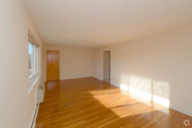 Photo - Charlesbank Garden Apts.