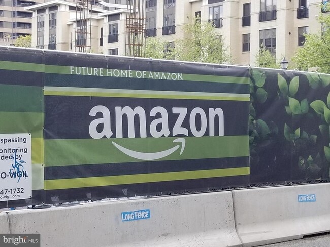 Photo - 1300 Army Navy Dr Unit 625