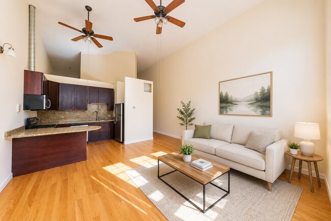Photo - 2415 W 24th Pl Unit 3
