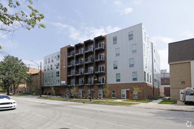 Primary Photo - 1008 S. 4th