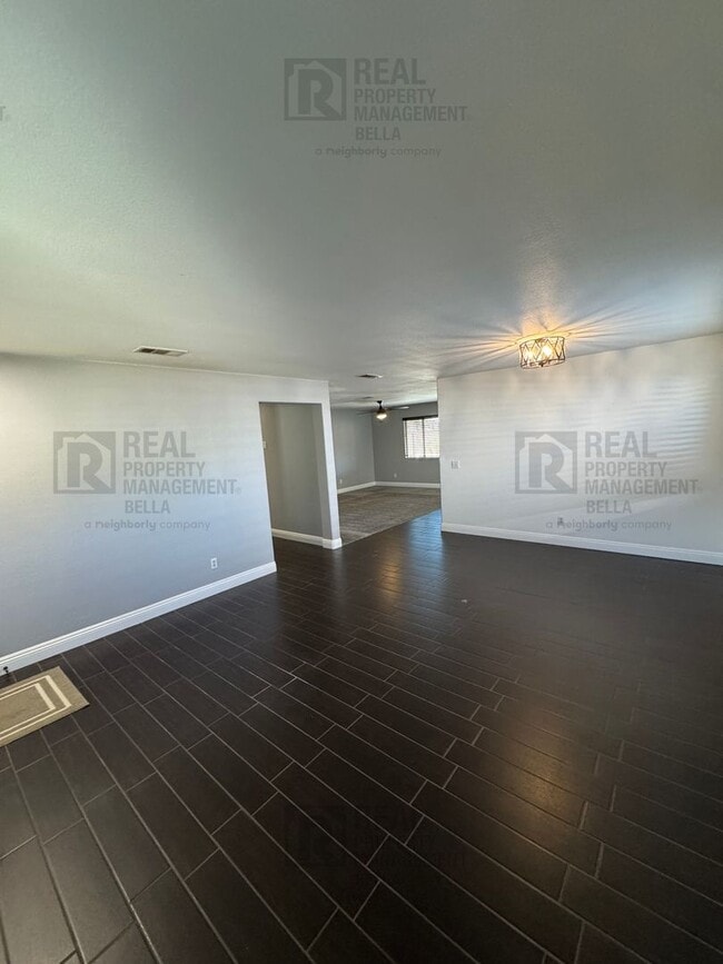 23694 Canyon Heights Dr