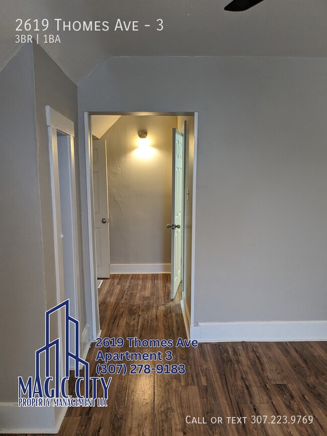 Photo - 2619 Thomes Ave Unidad 3