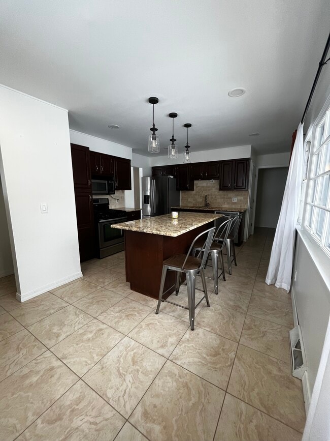 Photo - 3 Old Post Rd