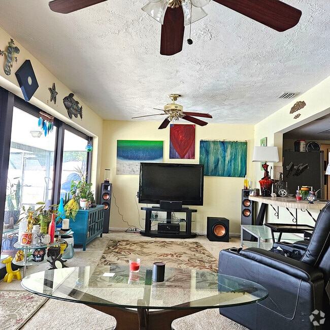 Building Photo - 12655 5th St Rental