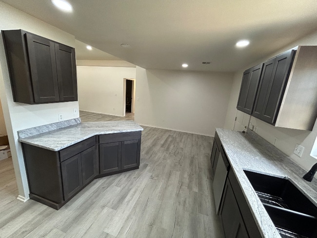 Photo - 63171 E 291 Rd Unit 63171