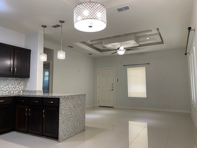 Photo - 904 E Myrtle Beach Ave Unit 1