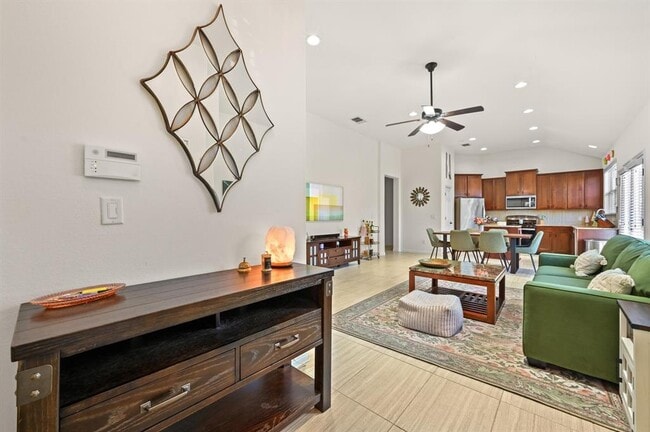 Photo - 9515 Tanager Way