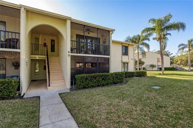 Building Photo - 1400 Pine Glen Ln Unit BLDG212 D-2