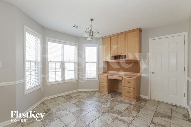 Photo - 715 Sandstone Trail