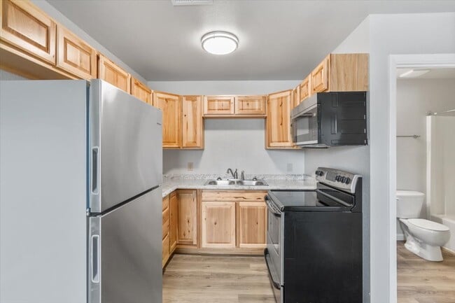 Photo - 340 Bench Blvd