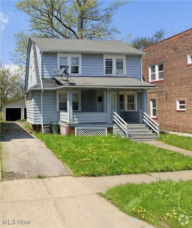 Building Photo - Section 8 Accepted! Rental