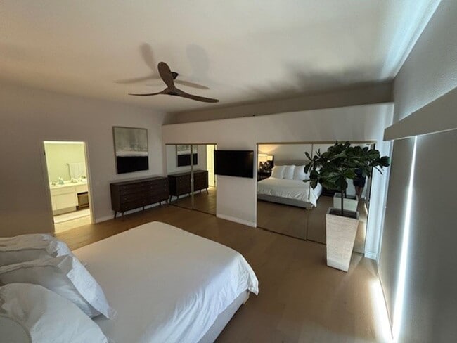15 Pebble Beach Dr
