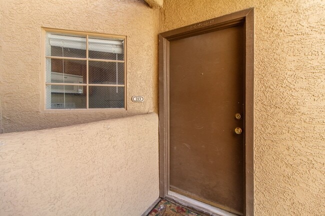 Photo - 3845 E Greenway Rd