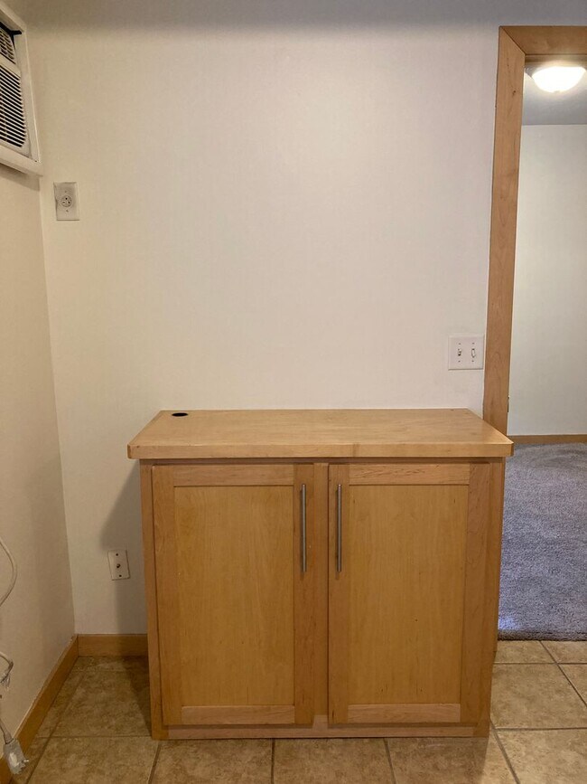 Photo - 311 Kenwood Apartments