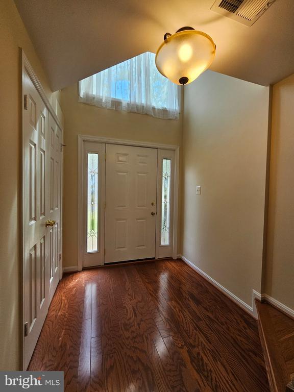 13918 Ludington Pl