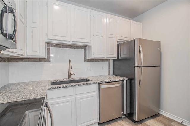 Photo - 5021 Birchman Ave Unit 5015