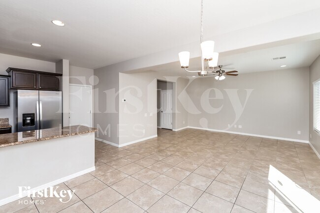 Photo - 2632 Romarin Terrace