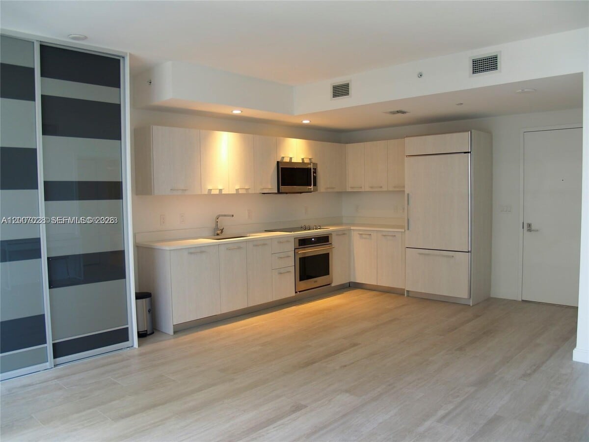 Photo - 55 SW 9th St Unit 2502
