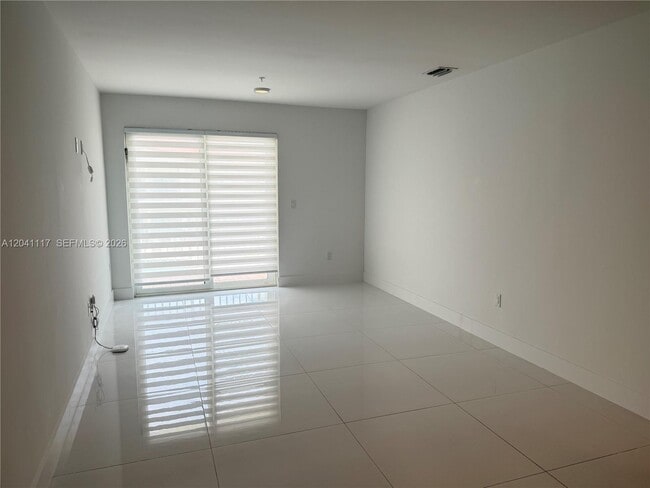 Photo - 10950 NW 82nd St Unit 416
