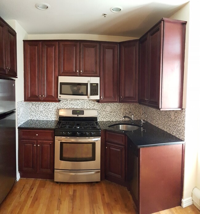 Photo - 601 Monroe St Unit 2A