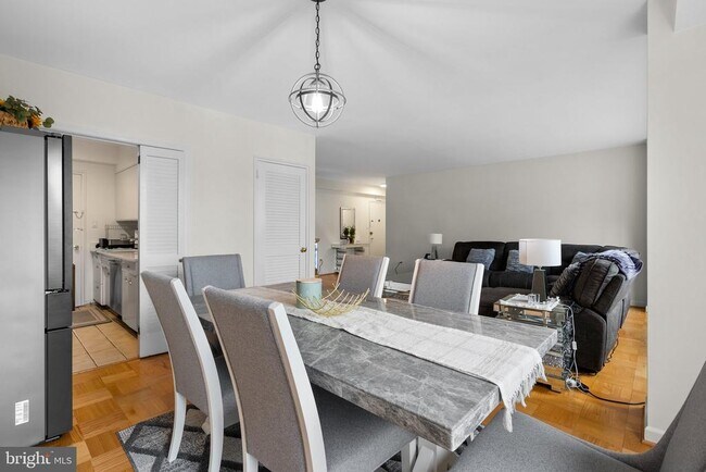 Photo - 4301 Massachusetts Ave NW Unit 7002