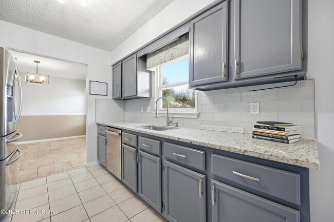 Photo - 14049 Broken Bow Dr N