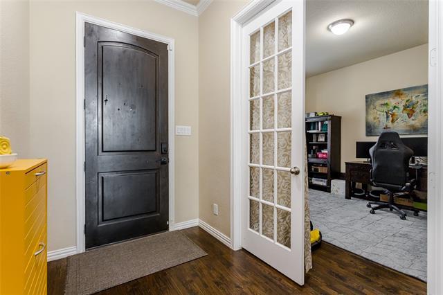 Photo - 8801 Stenson St