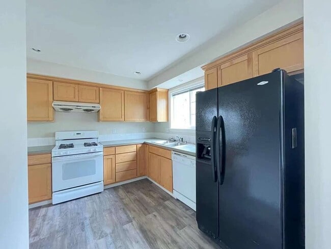 Photo - Great Townhome For Rent