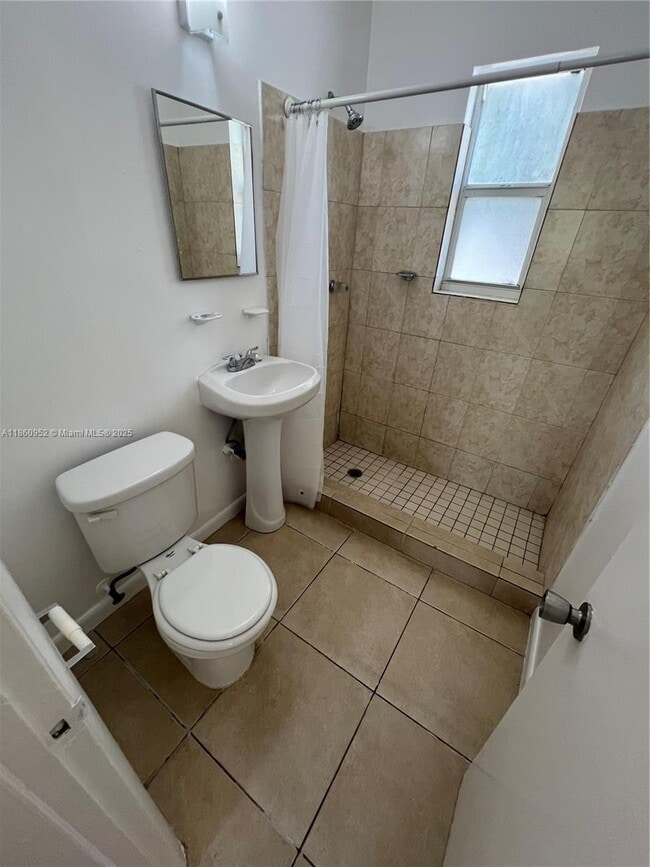 Photo - 690 NE 85th St Unit 4D